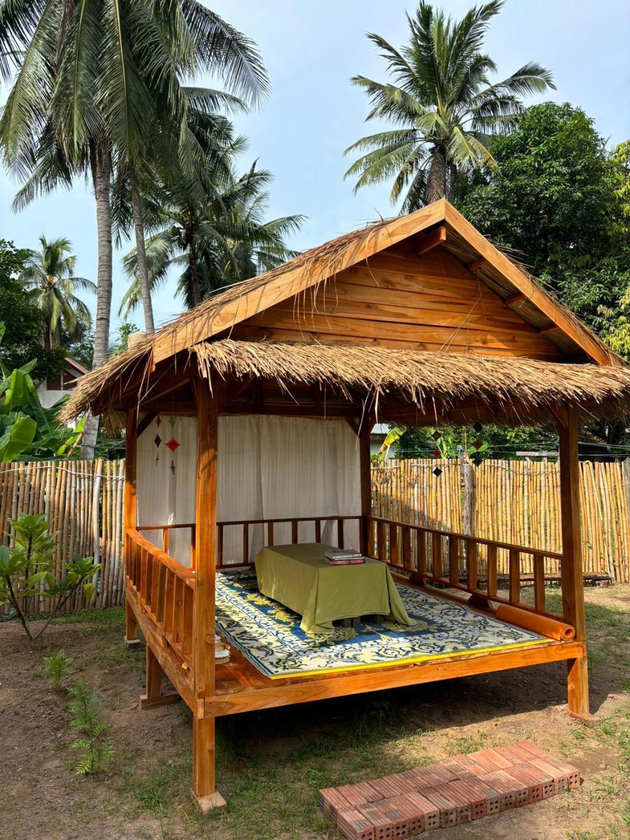 Moukdavan Guesthouse Luang Prabang Exterior photo